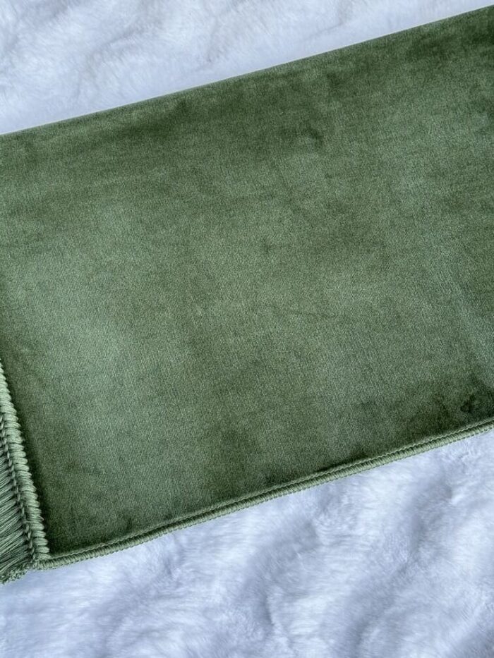 Personalisierter Gebetsteppich mit Namen – einfarbig & musterlos – Bild 14