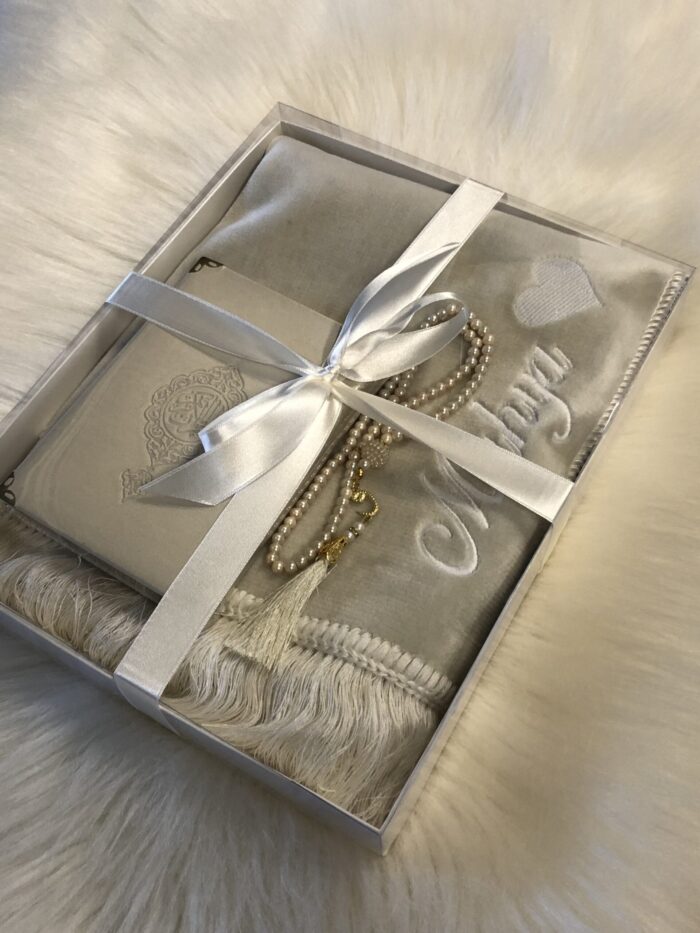 Schlichtes Samt-Gebetsteppichset beige