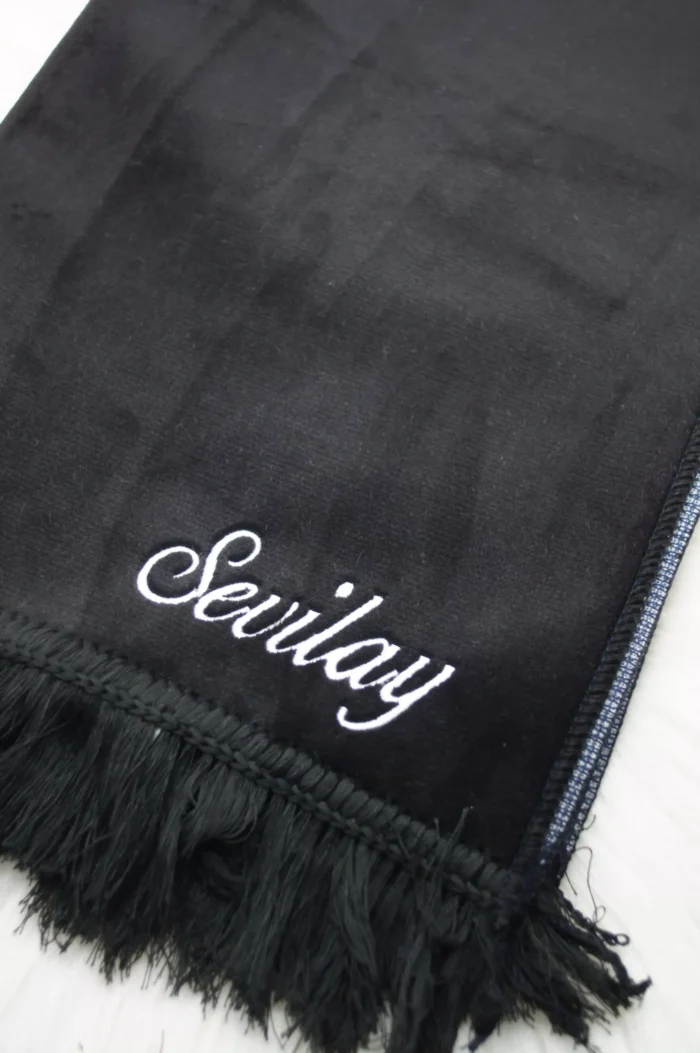 Personalisierter Gebetsteppich mit Namen Set – einfarbig & musterlos – Bild 3