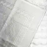 Gepolsterter Gebetsteppich